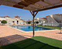 Resale - villa - Algorfa