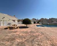 Resale - villa - Algorfa