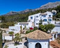 Resale - villa - Altea