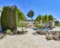 Resale - villa - Altea