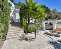 Resale - villa - Altea