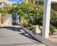 Resale - villa - Altea