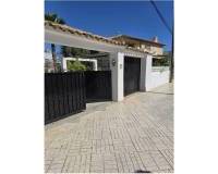 Resale - villa - Altea