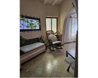 Resale - villa - Altea