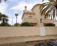 Resale - villa - Cabo Roig