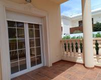 Resale - villa - Cabo Roig