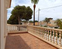 Resale - villa - Cabo Roig