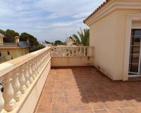 Resale - villa - Cabo Roig