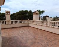 Resale - villa - Cabo Roig
