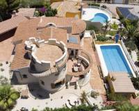 Resale - villa - Cumbre Del Sol