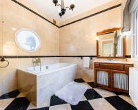 Resale - villa - Dehesa de Campoamor