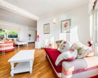 Resale - villa - Dehesa de Campoamor