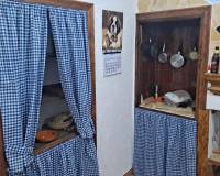 Resale - villa - Hondón de las Nieves