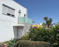 Resale - Villa / House - Torrevieja - La Siesta