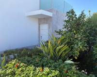 Resale - Villa / House - Torrevieja - La Siesta