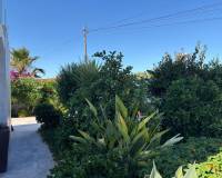 Resale - Villa / House - Torrevieja - La Siesta