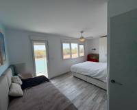Resale - Villa / House - Torrevieja - La Siesta