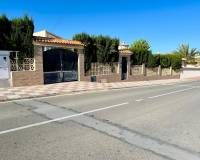 Resale - Villa Indépendante - Ciudad Quesada