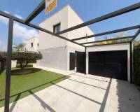 Resale - Villa Indépendante - Los Montesinos - La Herrada