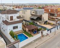 Resale - Villa Indépendante - Los Montesinos - La Herrada