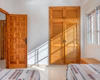 Resale - Villa Indépendante - Torrevieja - Urbanización San Luis