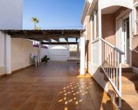 Resale - Villa Indépendante - Torrevieja - Urbanización San Luis