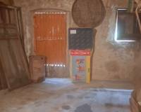 Resale - villa - La Canalosa