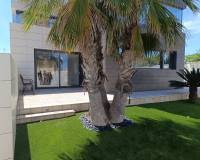 Resale - villa - La Mata