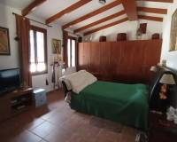 Resale - villa - La Nucía