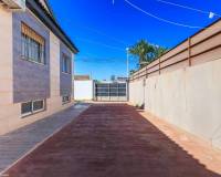 Resale - villa - Los Balcones