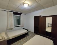 Resale - villa - Los Montesinos - Centro