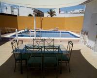 Resale - villa - Los Montesinos - Centro