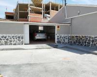 Resale - villa - Los Montesinos - Centro
