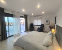 Resale - villa - Los Montesinos - La Herrada