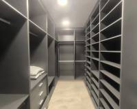 Resale - villa - Los Montesinos - La Herrada