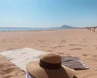 Resale - villa - Oliva