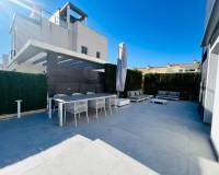 Resale - villa - Orihuela - Cabo Roig
