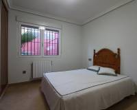 Resale - villa - Orihuela - Campoamor