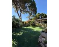 Resale - villa - Orihuela - Campoamor