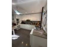 Resale - villa - Orihuela - Campoamor