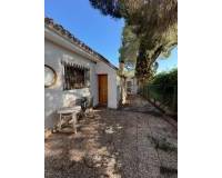 Resale - villa - Orihuela - Campoamor