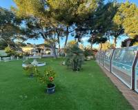 Resale - villa - Orihuela Costa - Altos de Campoamor