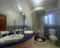 Resale - villa - Orihuela Costa - Altos de Campoamor