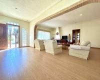 Resale - villa - Orihuela Costa - Cabo Roig
