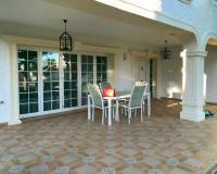 Resale - villa - Orihuela Costa - Cabo Roig