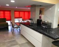 Resale - villa - Orihuela Costa - Cabo Roig