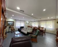 Resale - villa - Orihuela Costa - Cabo Roig