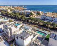 Resale - villa - Orihuela Costa - Campoamor