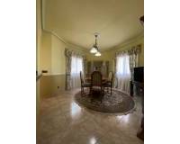Resale - villa - Orihuela Costa - La Zenia