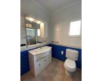Resale - villa - Orihuela Costa - La Zenia